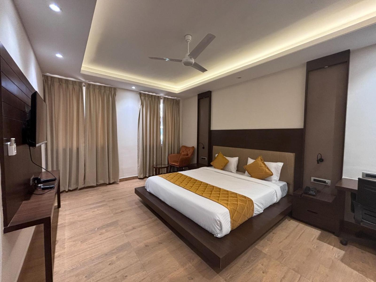 Rohika Aau-Igh Hotel Gauháti Kültér fotó